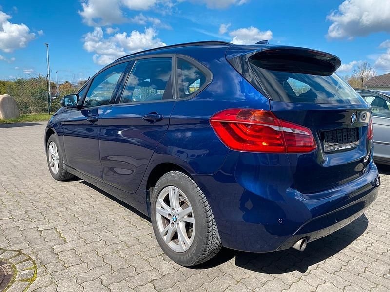 Gebraucht BMW 216 Advantage 102 PS (75 kW) 2018 Blau Kombi