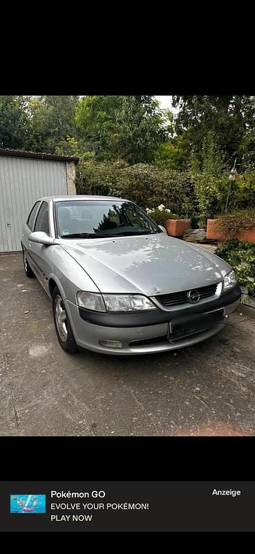 Silber Gebraucht 1998 Opel Vectra Limousine | 3.000 € (Fairer Preis) - Bild 1/4
