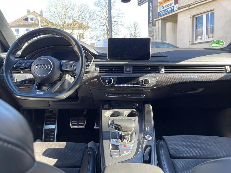 Second-hand Audi S4 354 CP (260 kW) 2018 Roșu Break