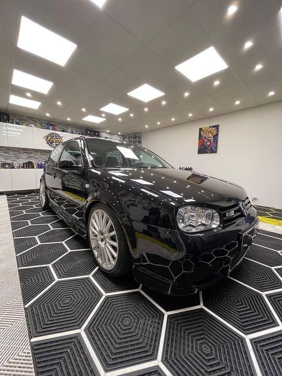 Occasion VW Golf IV R 241 ch (177 kW) 2004 Noir Berline