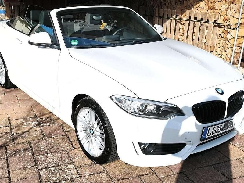 Gebraucht BMW 220 184 PS (135 kW) 2016 Weiß Cabrio