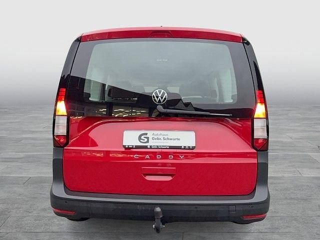Gebraucht VW Caddy Basis 114 PS (83 kW) 2022 Rot Van / Kleinbus