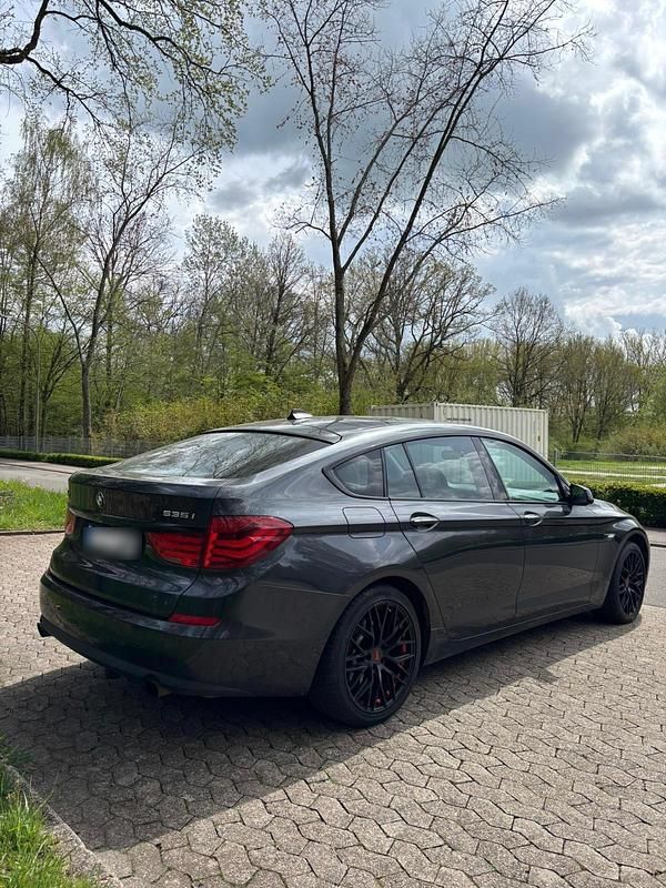 Gebraucht BMW 535 306 PS (225 kW) 2010 Schwarz Limousine