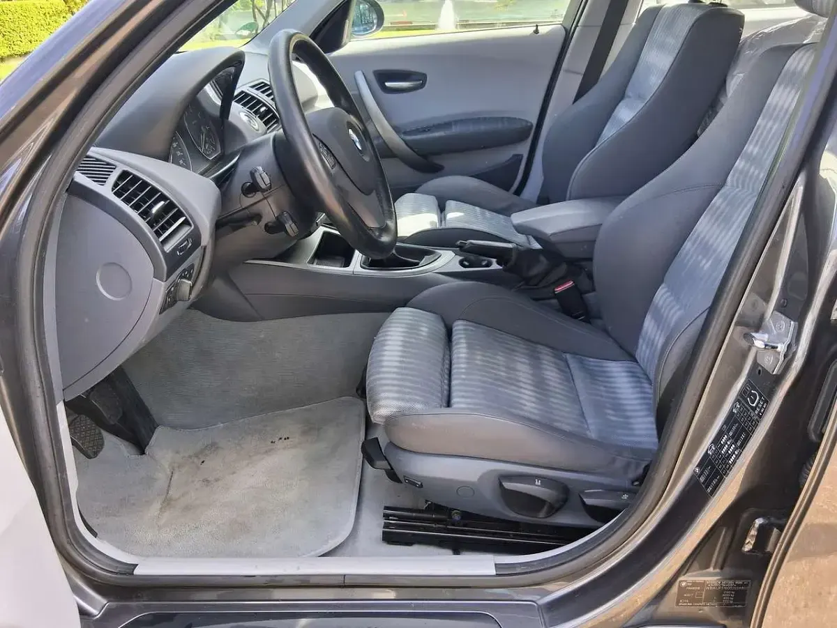 Second-hand BMW 120 150 CP (110 kW) 2005 Sparkling graphite Hatchback