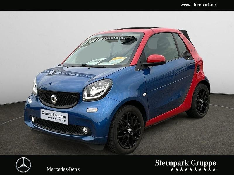 Blau Gebraucht 2017 Smart ForTwo Cabrio Prime Cabrio | 18.690 € (Teuer) - Bild 1/4