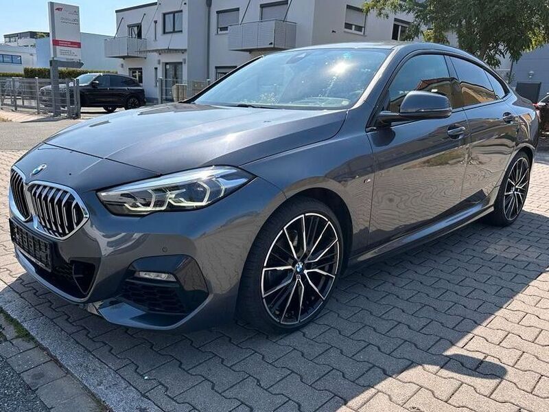 Mineralgrau metallic Gebraucht 2020 BMW 218 M Sport Coupé | 22.900 € (Fairer Preis) - Bild 1/4