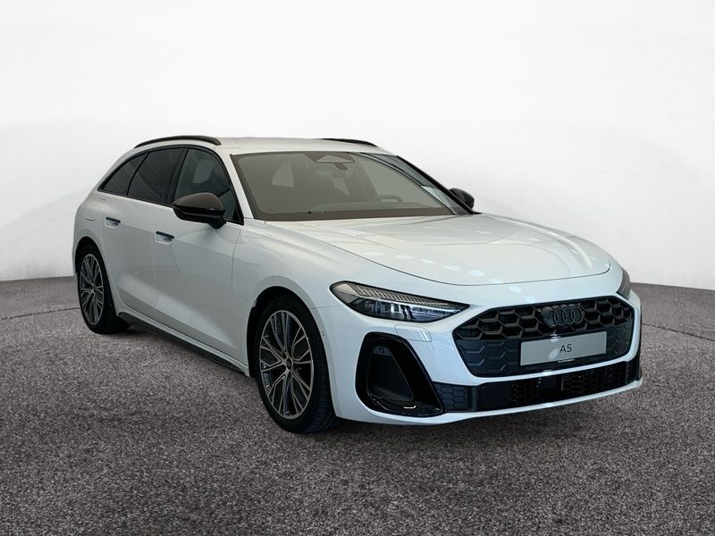 Gebraucht Audi A5 S-Line 204 PS (150 kW) 2024 Gletscherweiß metallic Coupé