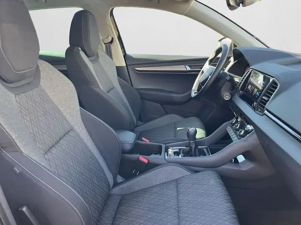 Gebraucht Skoda Karoq Selection 150 PS (110 kW) 2025 Blackmagic perleffekt (metallic) SUV