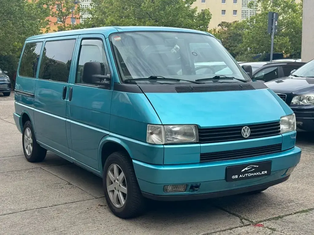 Gebraucht VW T4 84 PS (61 kW) 1990 Jamaikablaumetallic Van