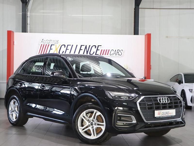 Mythosschwarz Gebraucht 2022 Audi Q5 Business SUV | 31.555 € (Superpreis) - Bild 1/4