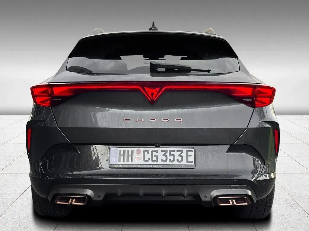 Używany Cupra Formentor 204 KM (150 kW) 2025 Szary SUV
