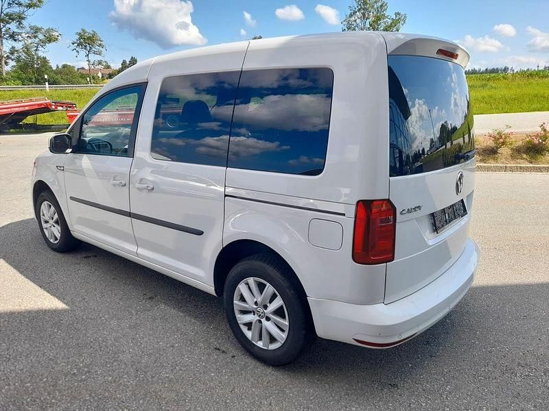 Gebraucht VW Caddy Trendline 102 PS (75 kW) 2020 Van / Kleinbus