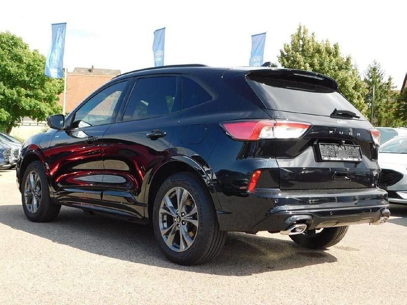 Gebraucht Ford Kuga ST-Line 152 PS (111 kW) 2022 SUV