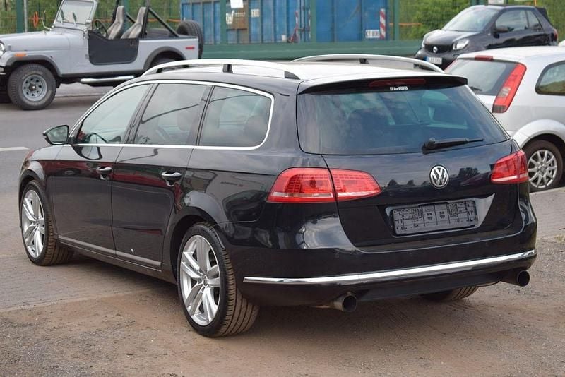 Gebraucht VW Passat Highline 299 PS (219 kW) 2012 Schwarz Kombi