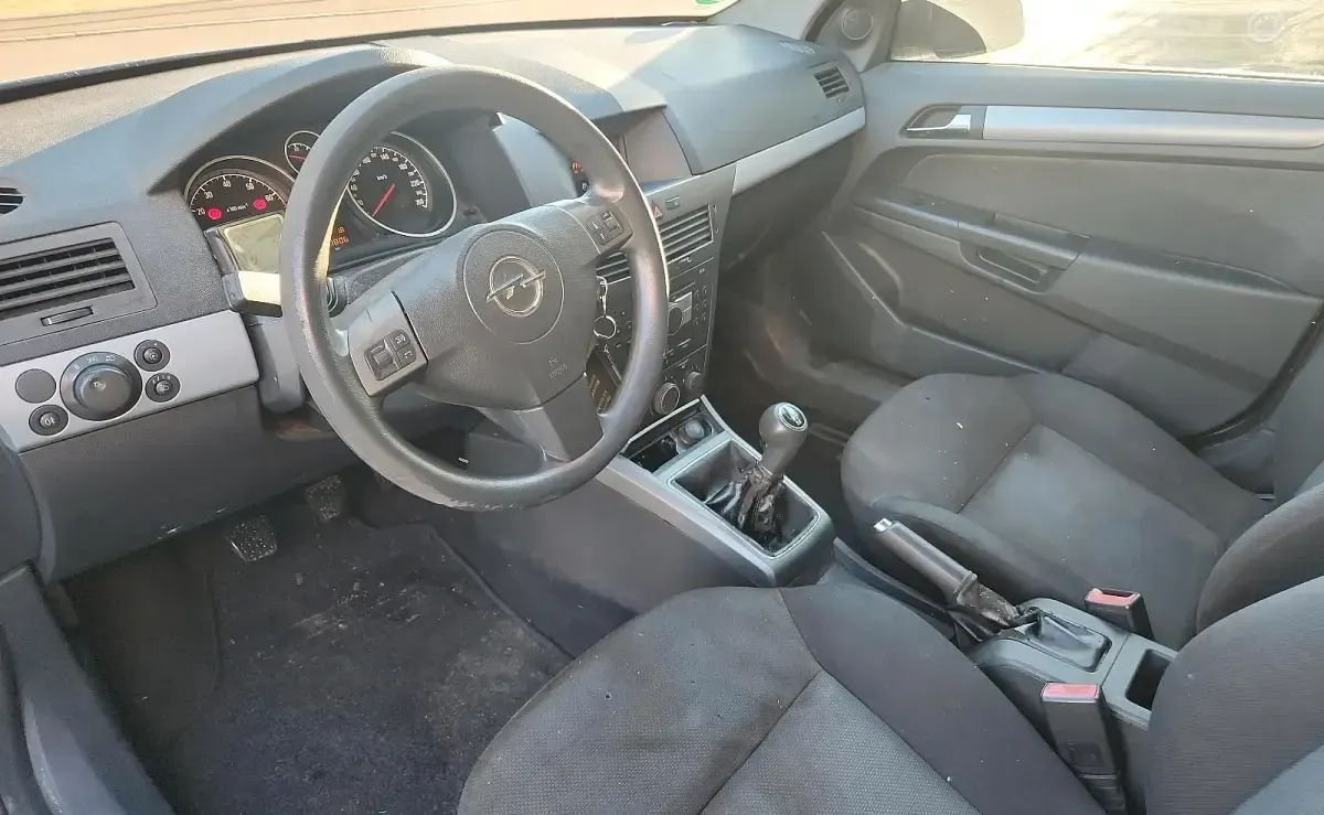 Gebraucht Opel Astra 90 PS (66 kW) 2009 Blau Kleinwagen