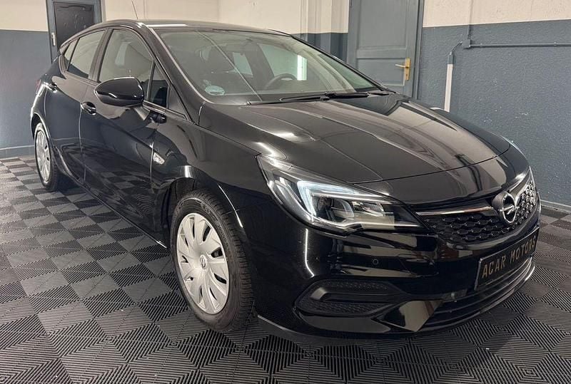 Schwarz Gebraucht 2021 Opel Astra Basis Limousine | 11.990 € (Guter Preis) - Bild 1/4
