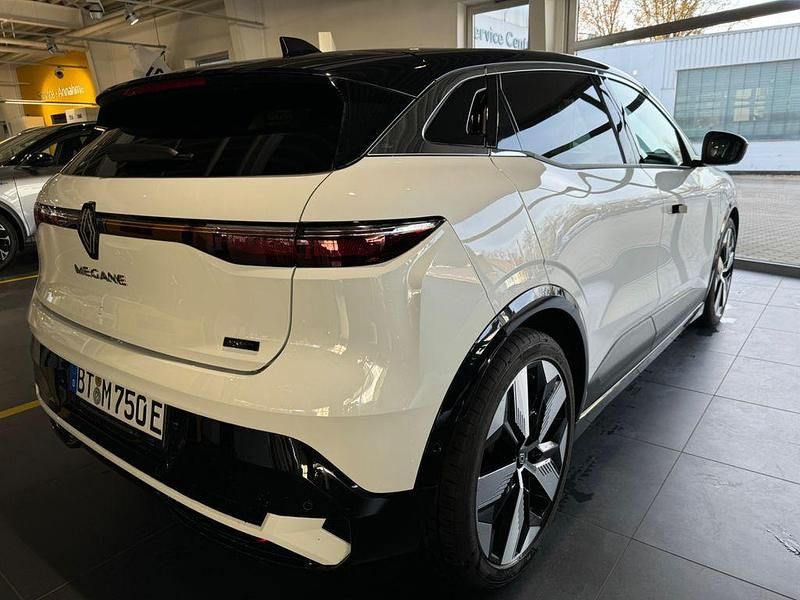 Gebraucht Renault Megane E-Tech Techno 160 kW (218 PS) 2024 Schwarz Limousine