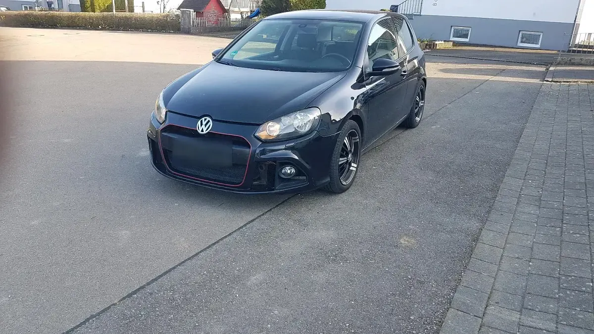 Używany VW Golf VI 80 KM (58 kW) 2009 Czarny Hatchback