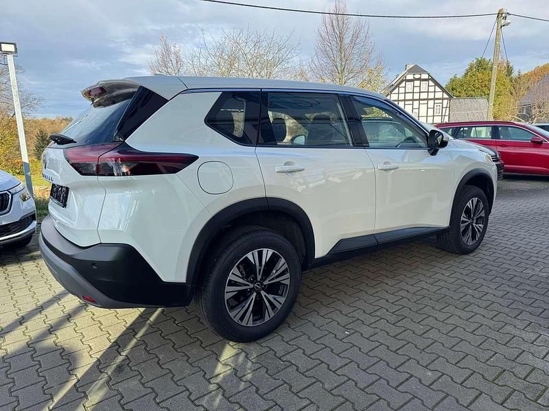 Gebraucht Nissan X-Trail Acenta 163 PS (119 kW) 2024 Weiß SUV