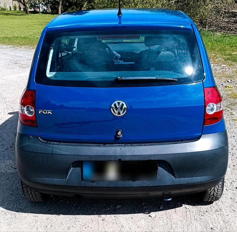 Usata VW Fox 55 CV (40 kW) 2009 Blu Utilitaria