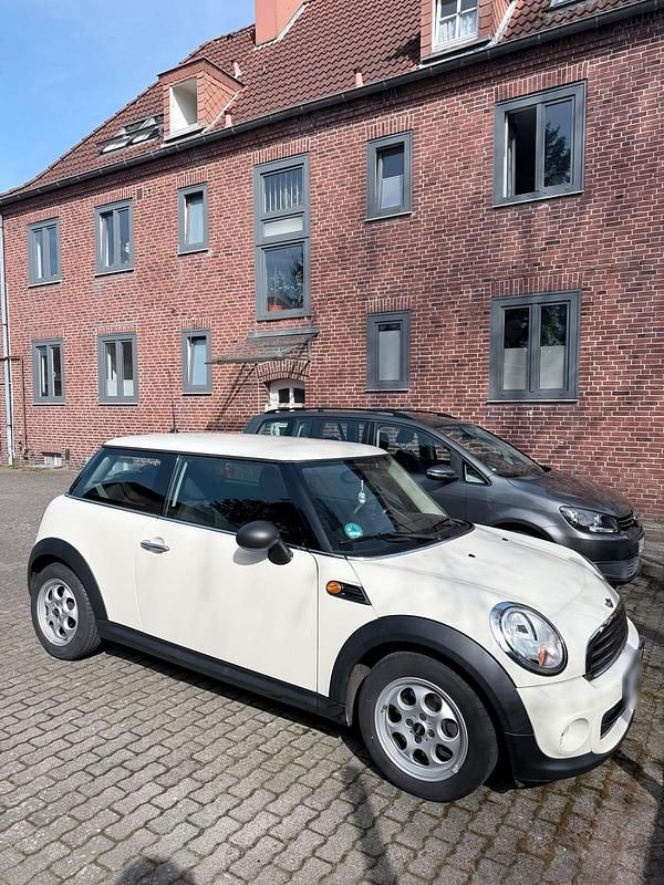 Second-hand Mini ONE Pepper 75 CP (55 kW) 2012 Andere farben Hatchback