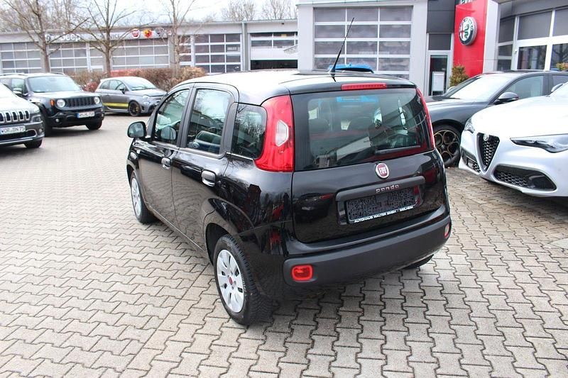 Gebraucht Fiat Panda Pop 69 PS (50 kW) 2015 Schwarz Kleinwagen