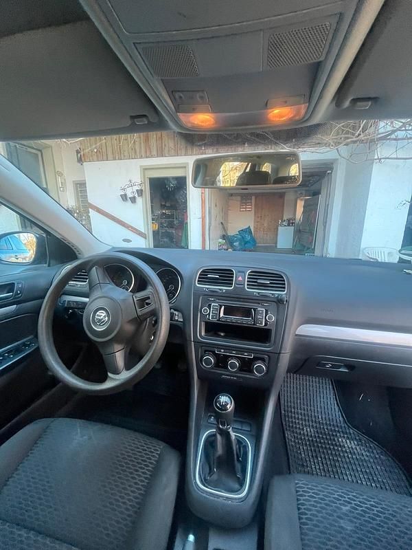 Gebraucht VW Golf VII 104 PS (76 kW) 2012 Schwarz Kombi