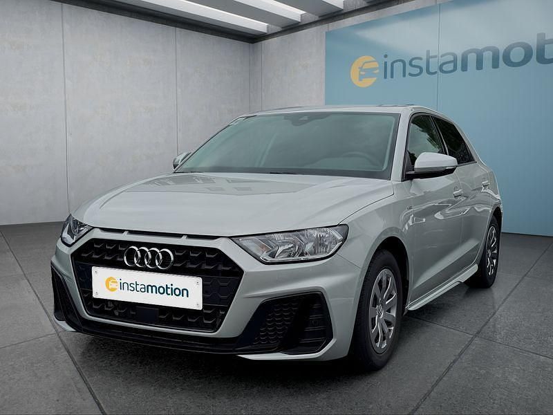 Silber Gebraucht 2024 Audi A1 S-Line Kleinwagen | 25.299 € (Fairer Preis) - Bild 1/4