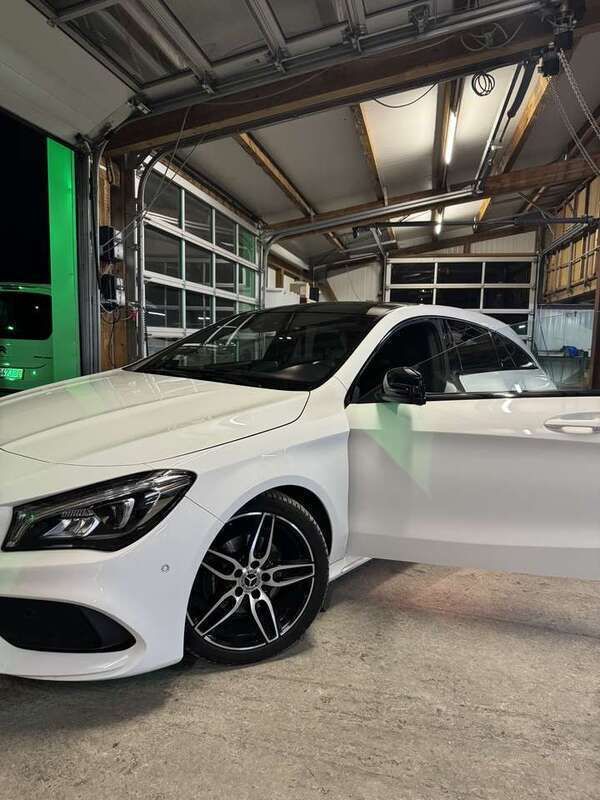 Weiß Gebraucht 2018 Mercedes CLA200 Kombi | 19.000 € (Guter Preis) - Bild 1/4