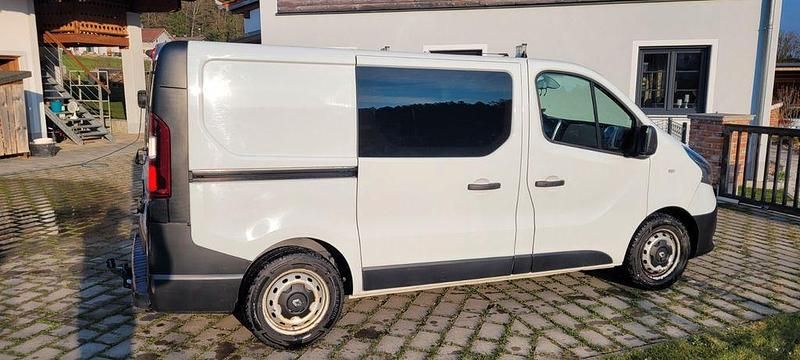 Gebraucht Renault Trafic 125 PS (91 kW) 2018 Weiß Van / Kleinbus