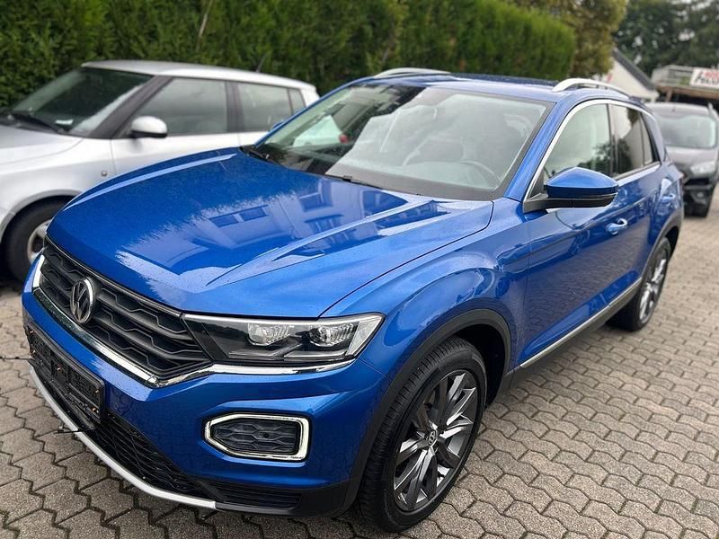 Blau Gebraucht 2018 VW T-Roc Sportline SUV | 21.500 € (Fairer Preis) - Bild 1/4
