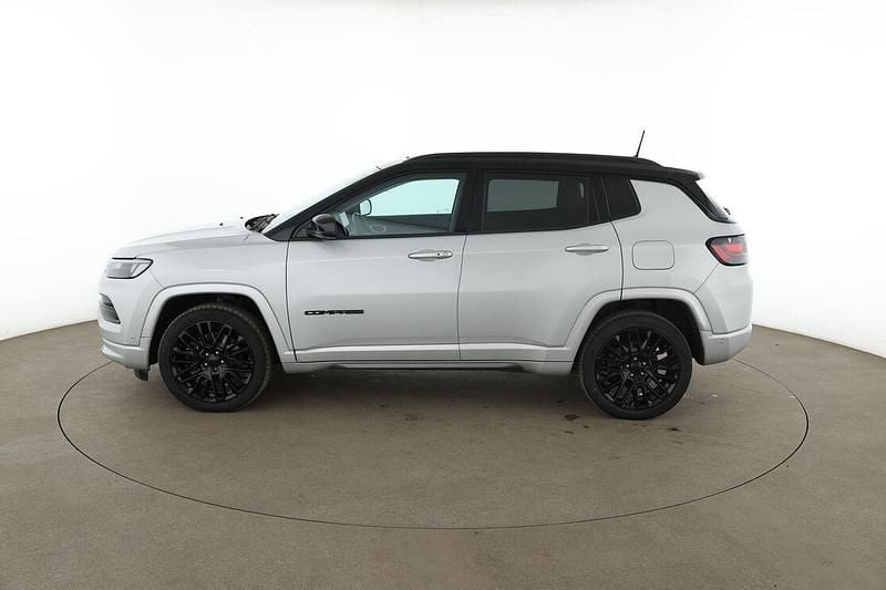 Gebraucht Jeep Compass 60 PS (44 kW) 2022 Grau SUV