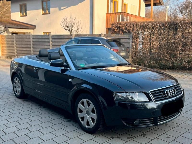 Gebraucht Audi A4 Cabriolet 163 PS (119 kW) 2003 Schwarz Cabrio