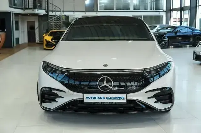 Gebraucht Mercedes EQS450+ AMG line 244 kW (333 PS) 2022 Diamantweiss  metalliclack Limousine