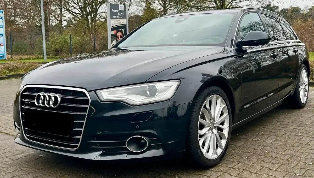 Gebraucht Audi A6 245 PS (180 kW) 2012 Schwarz Kombi