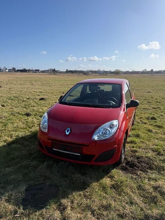 Gebraucht Renault Twingo Expression 58 PS (42 kW) 2010 Rot Kleinwagen