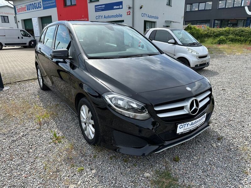 Gebraucht Mercedes B200 136 PS (100 kW) 2014 Schwarz Van / Kleinbus