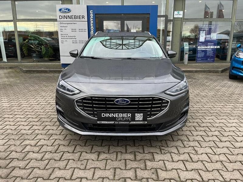 Neu Ford Focus Titanium 116 PS (85 kW) 2025 Grau (metallic) Kombi