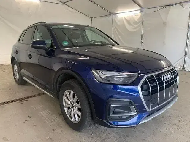 Gebraucht Audi Q5 Advanced 265 PS (194 kW) 2022 Navarrablau metallic SUV