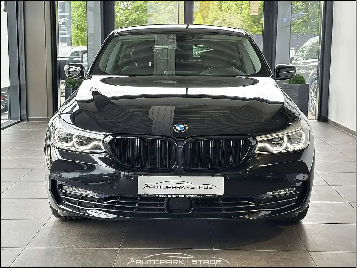 Gebraucht BMW 630 Sport Line 265 PS (194 kW) 2018 Black sapphire metallic Coupé