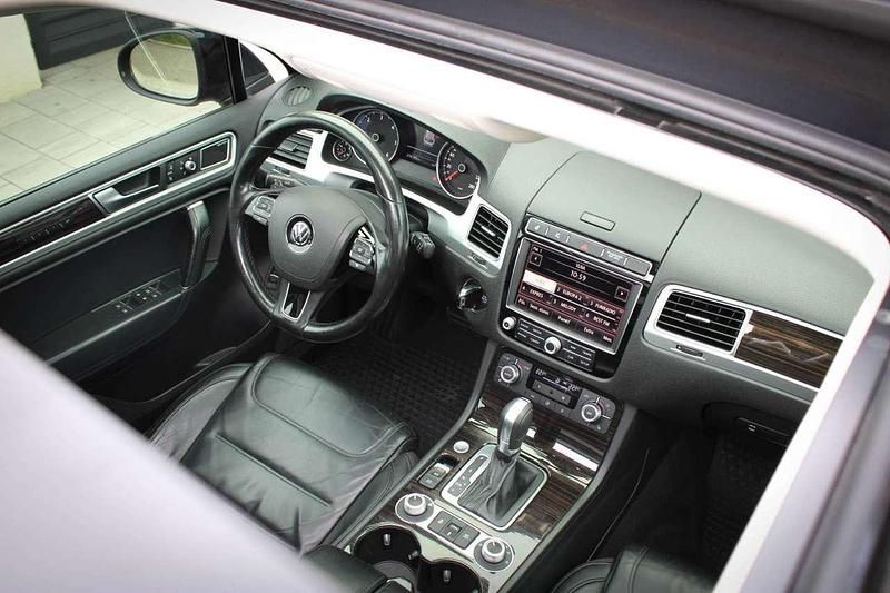 Gebraucht VW Touareg 340 PS (250 kW) 2015 Blau SUV