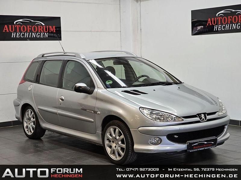 Grau Gebraucht 2006 Peugeot 206 Quiksilver Kombi | 1.750 € (Fairer Preis) - Bild 1/4