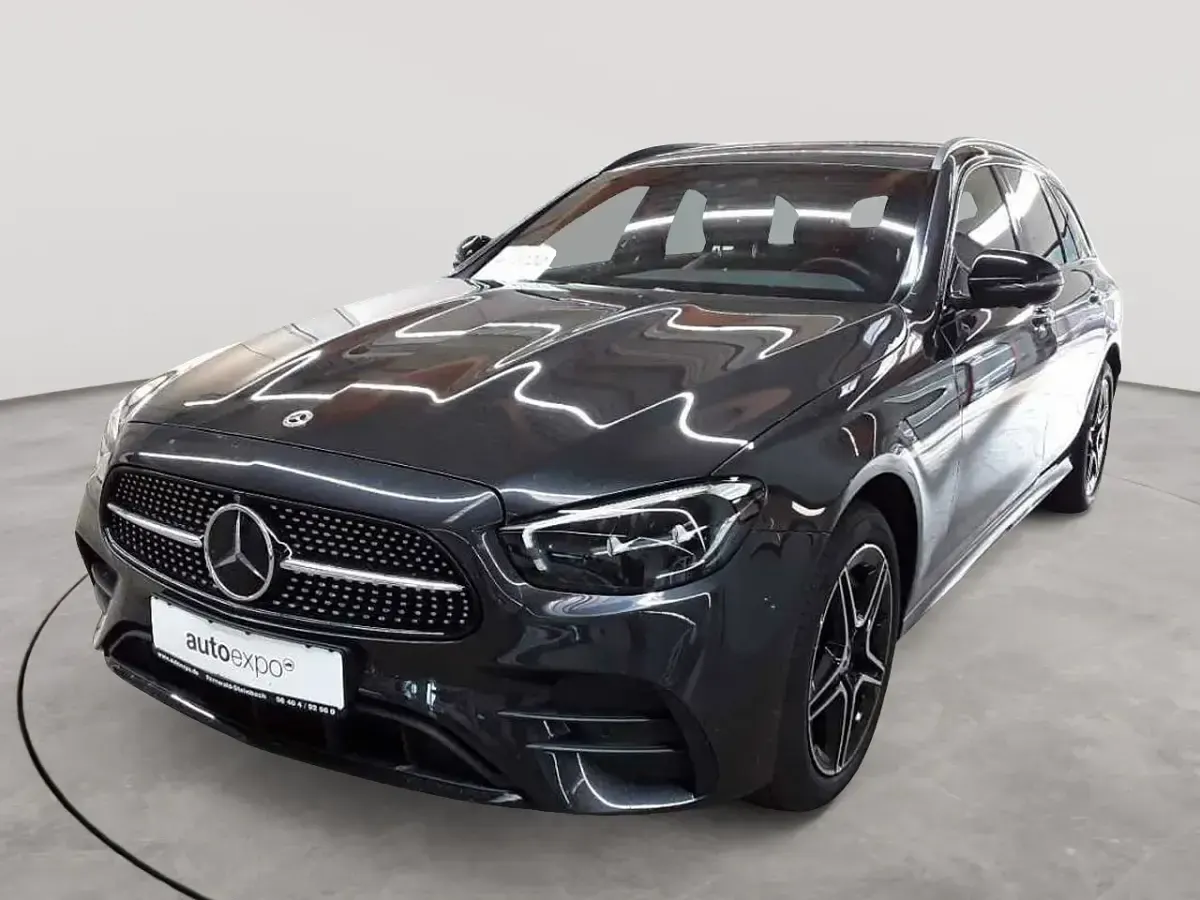 Gebraucht Mercedes E300 AMG 194 PS (142 kW) 2022 Kombi