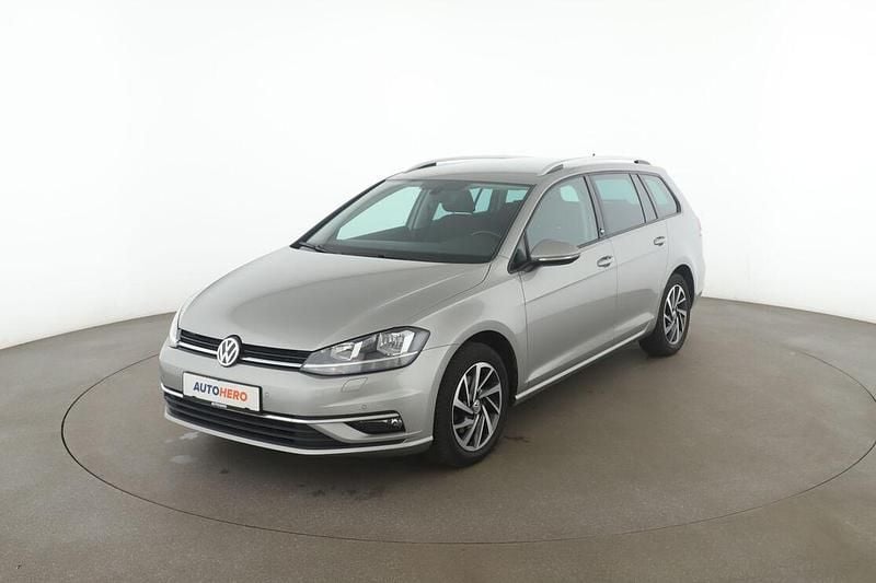 Grau Gebraucht 2017 VW Golf VII Sound Kombi | 15.400 € (Fairer Preis) - Bild 1/3
