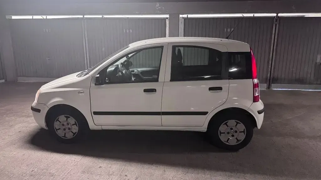 Gebraucht Fiat Panda 54 PS (39 kW) 2009 Weiß Kleinwagen