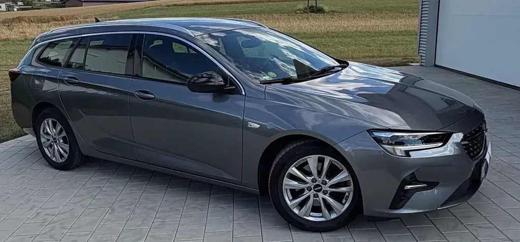 Gebraucht Opel Insignia Elegance 174 PS (127 kW) 2021 Grau Limousine