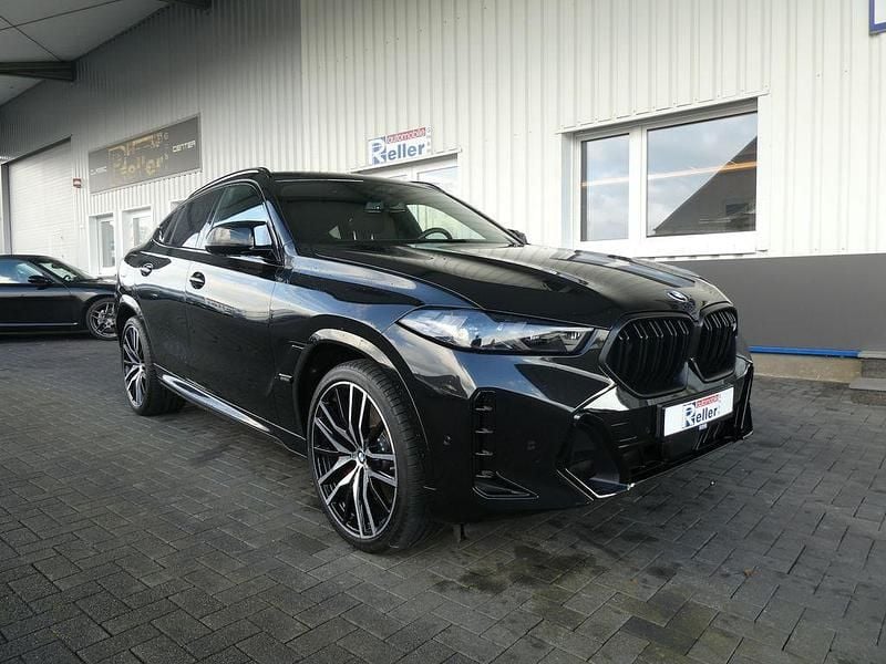Gebraucht BMW X6 M Sport 530 PS (389 kW) 2024 Schwarz SUV