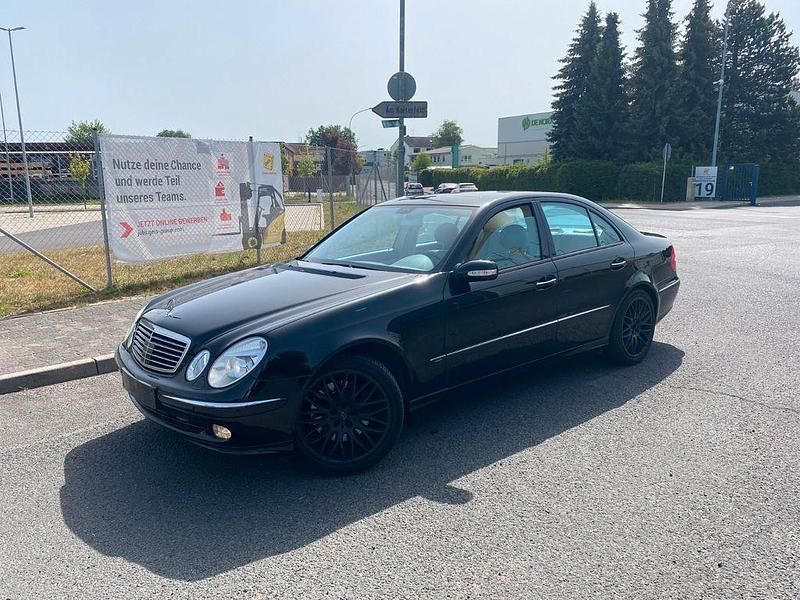 Gebraucht Mercedes E500 306 PS (225 kW) 2002 Schwarz Limousine
