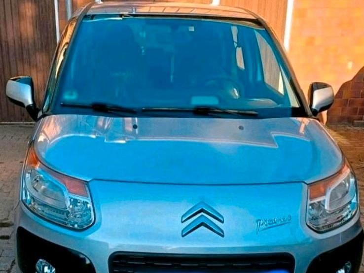 Silber Gebraucht 2011 Citroën C3 Picasso Van / Kleinbus | 4.000 € (Fairer Preis) - Bild 1/4