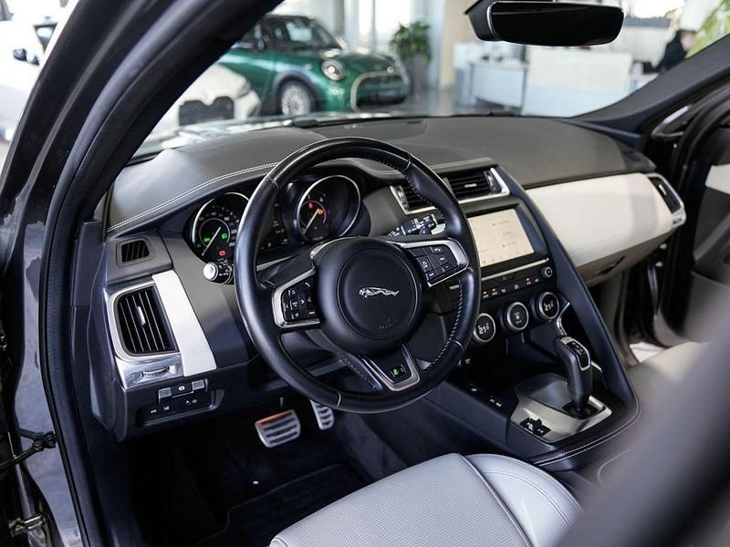 Gebraucht Jaguar E-Pace R-Dynamic 150 PS (110 kW) 2020 Grau SUV